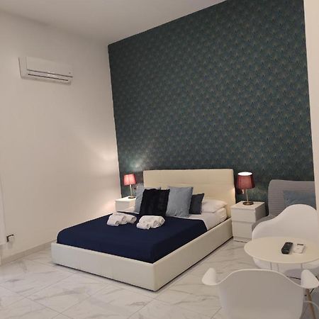 Domus Luigi Leone II Bed and Breakfast Νάπολη Εξωτερικό φωτογραφία
