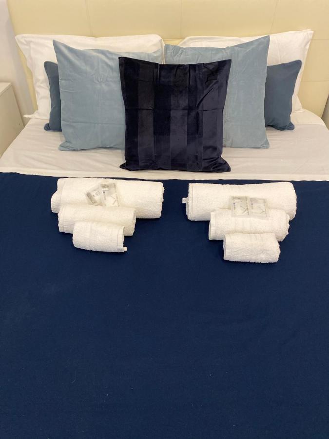 Domus Luigi Leone II Bed and Breakfast Νάπολη Εξωτερικό φωτογραφία