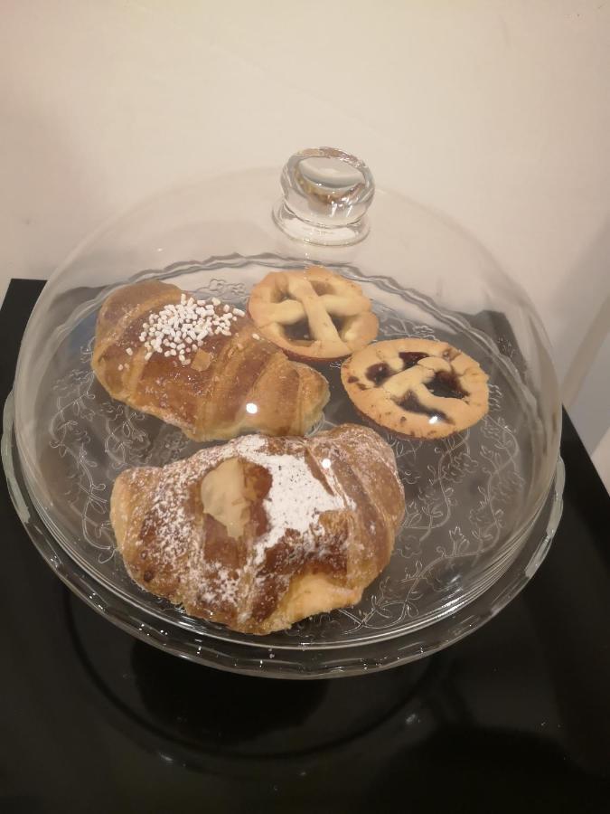 Domus Luigi Leone II Bed and Breakfast Νάπολη Εξωτερικό φωτογραφία