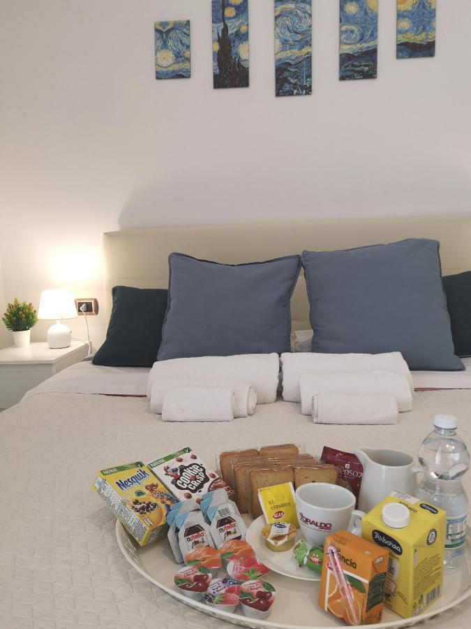 Domus Luigi Leone II Bed and Breakfast Νάπολη Εξωτερικό φωτογραφία